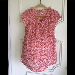 Old Navy maternity top Size S
